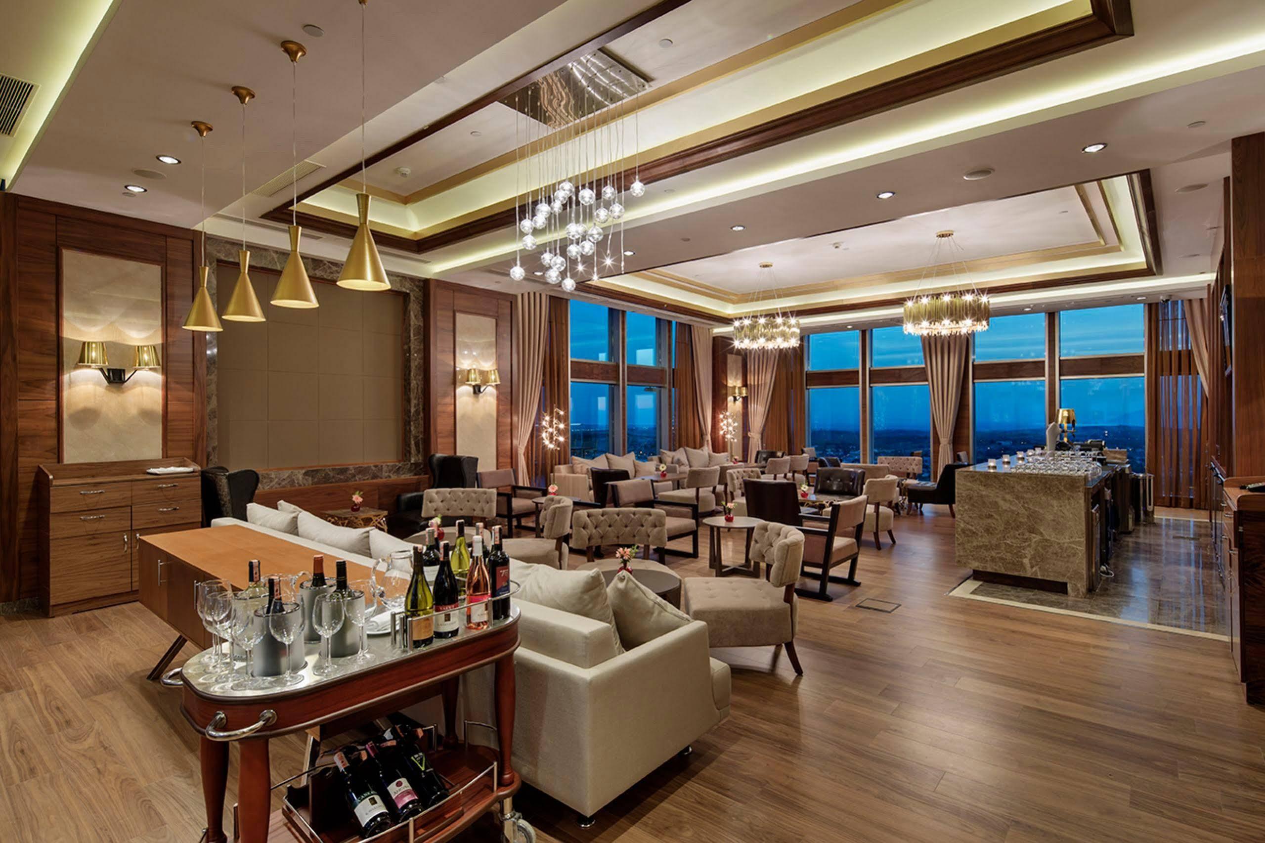 Moevenpick Malatya Hotel Екстер'єр фото