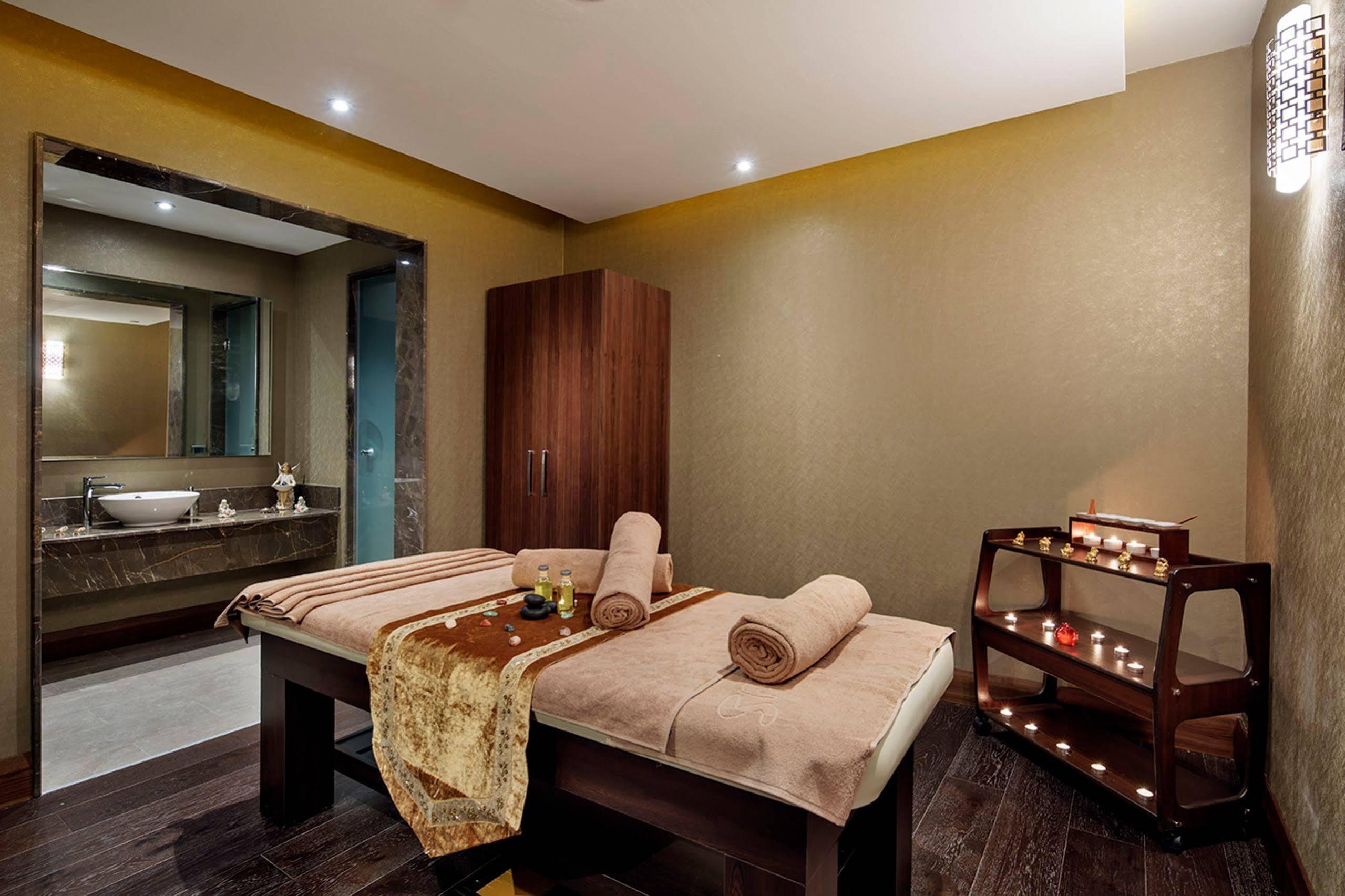 Moevenpick Malatya Hotel Екстер'єр фото