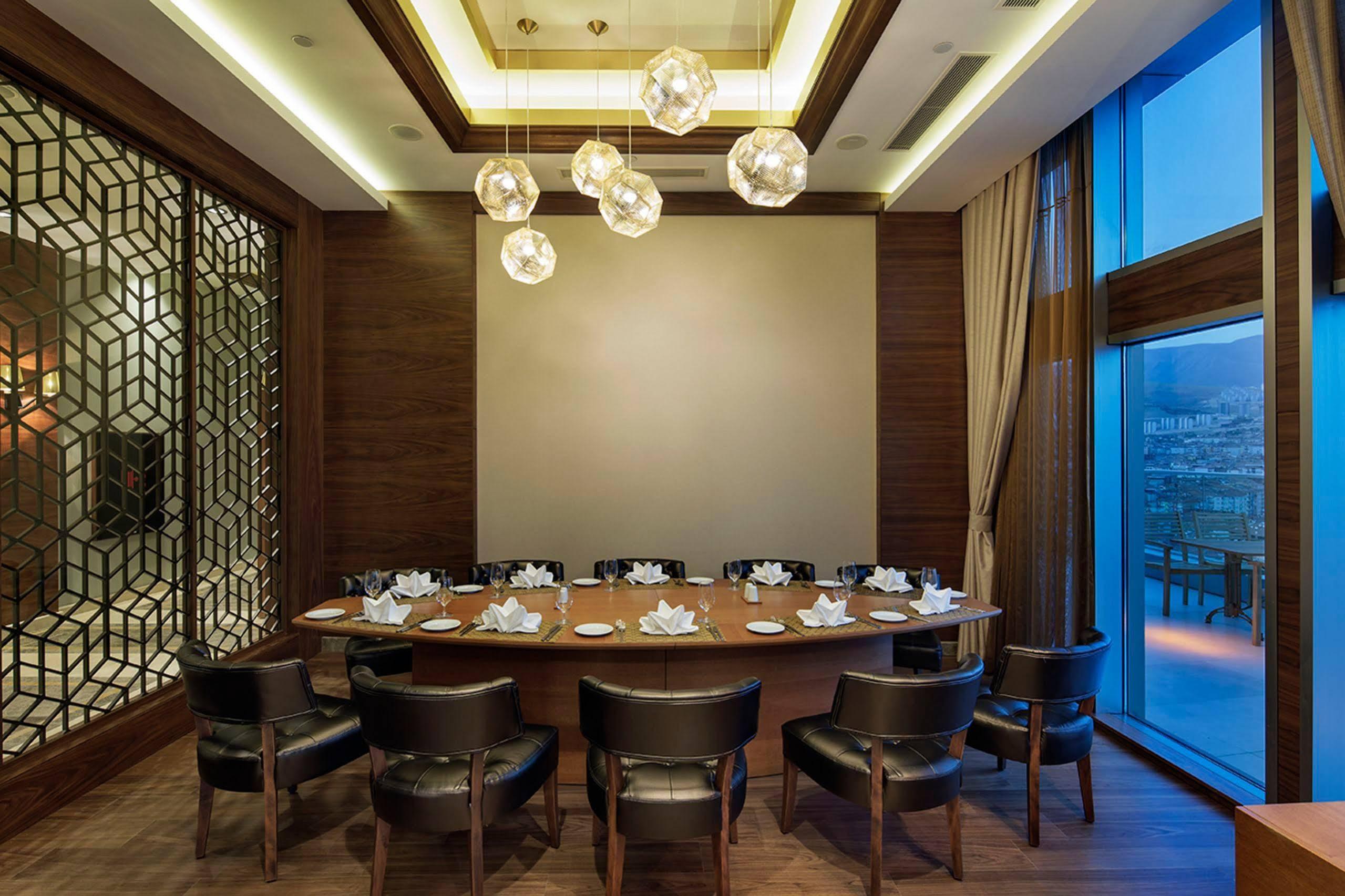 Moevenpick Malatya Hotel Екстер'єр фото